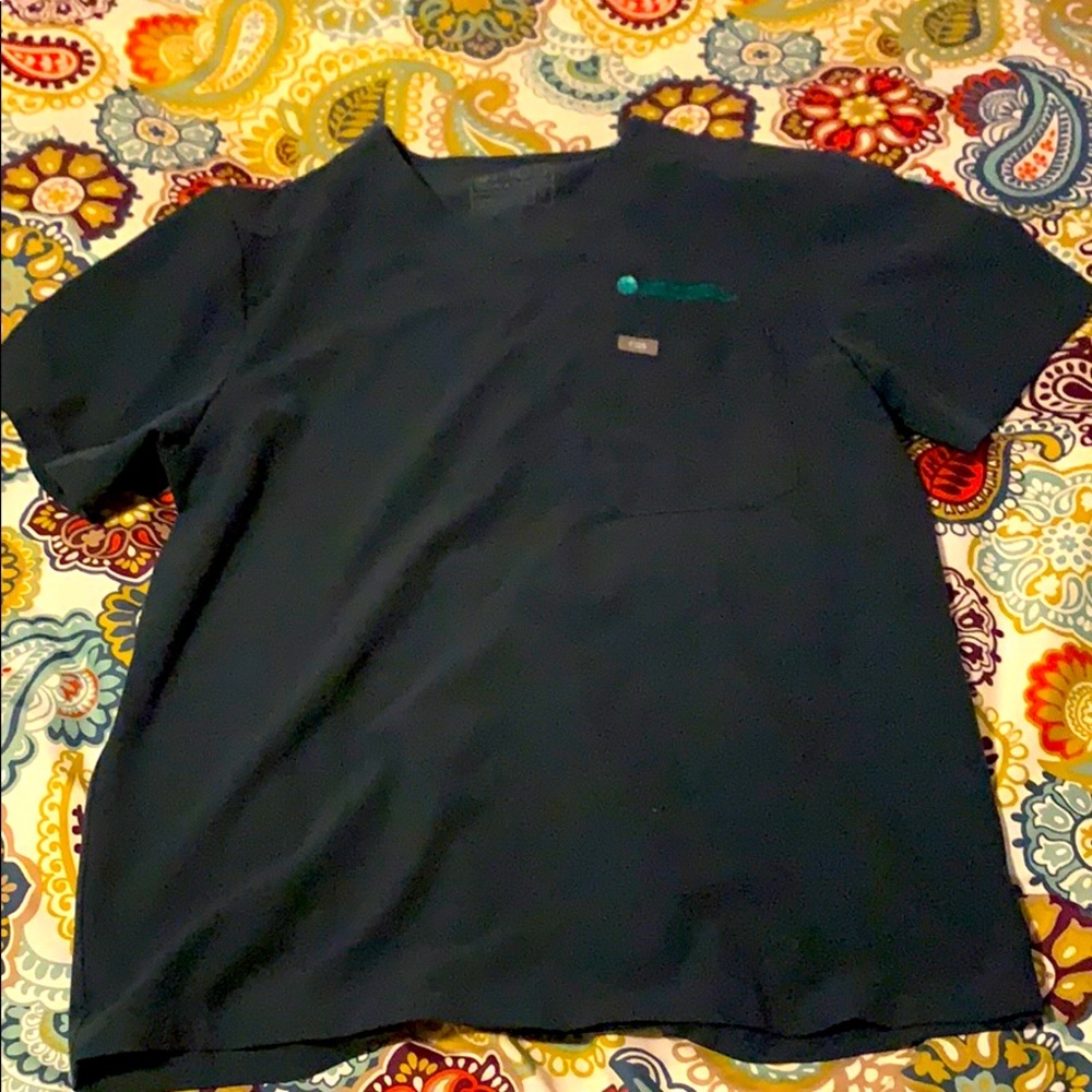 Figs scrub top
